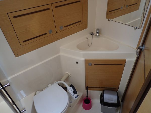 Elan 444 | Moon Shadow