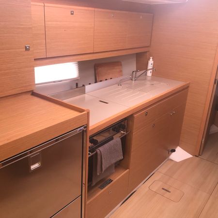 Dufour 390 | Gin Fizz