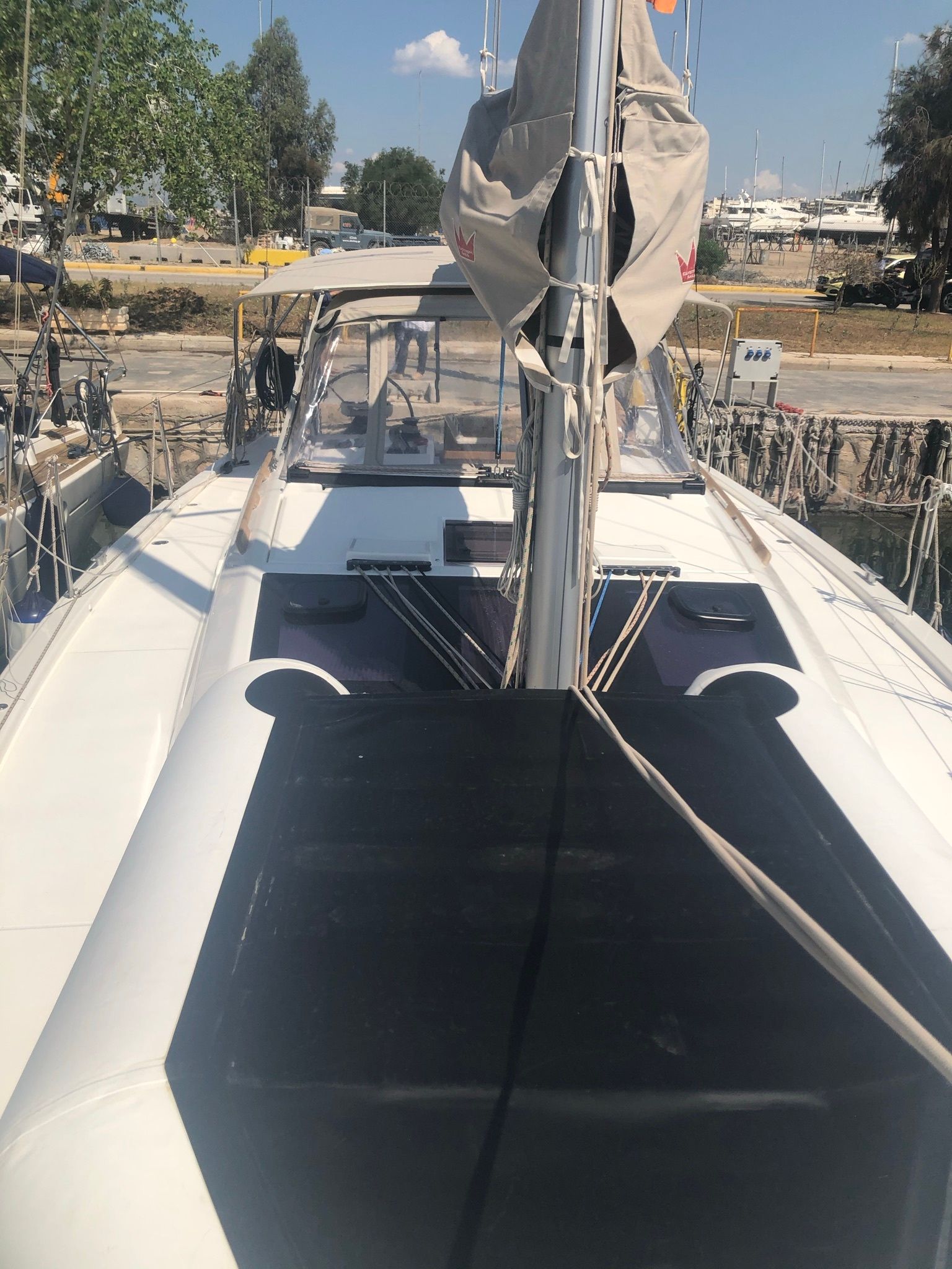 Dufour 390 | Gin Fizz