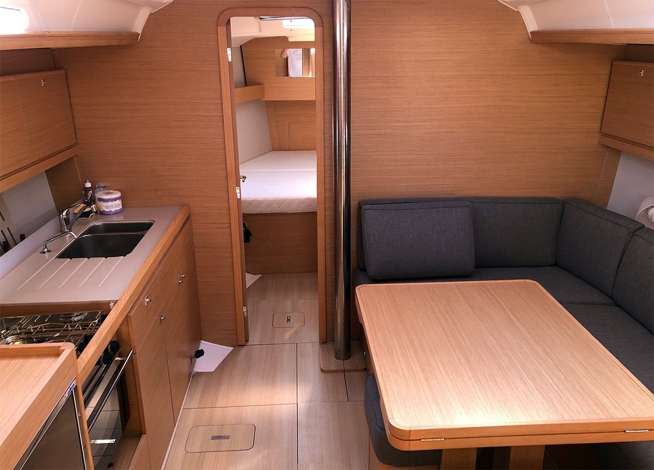 Dufour 390 | Bellini