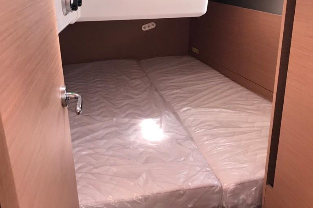 Jeanneau Sun Odyssey 410 | Bella