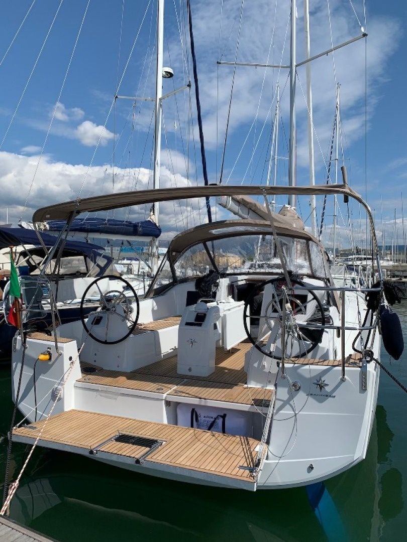 Jeanneau Sun Odyssey 410 | Bella