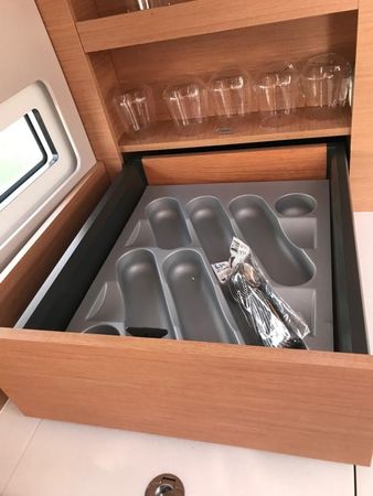 Jeanneau Sun Odyssey 410 | Bella