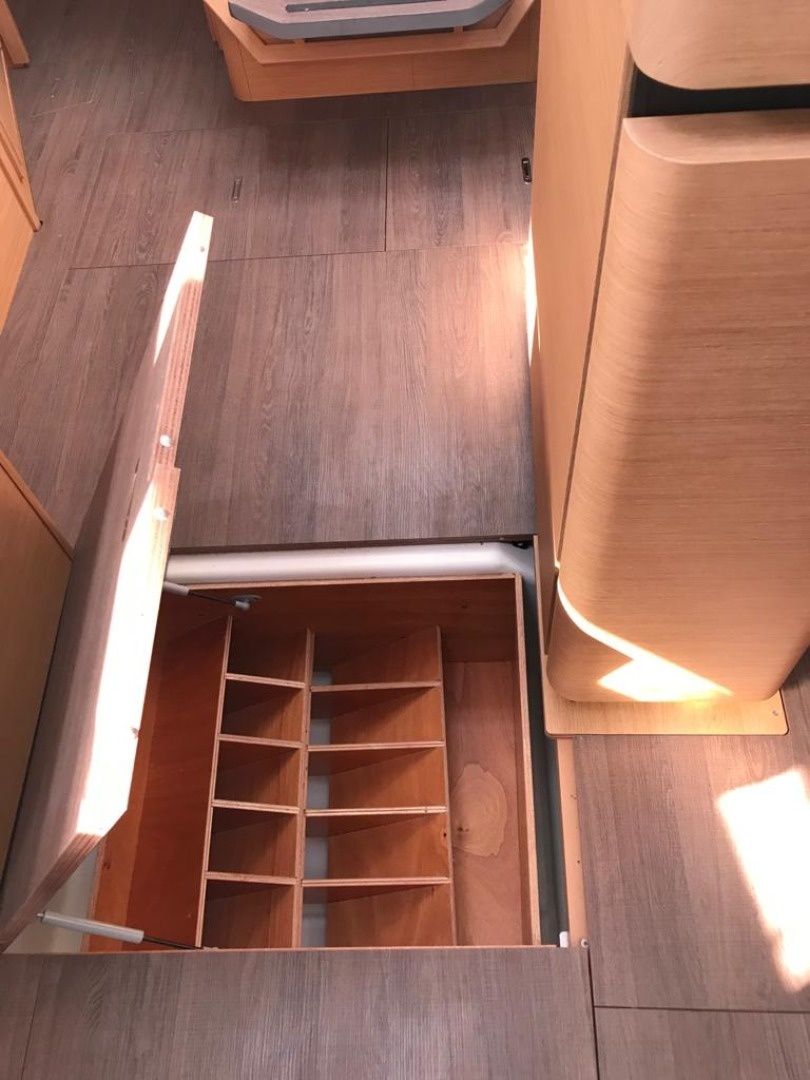 Jeanneau Sun Odyssey 410 | Bella