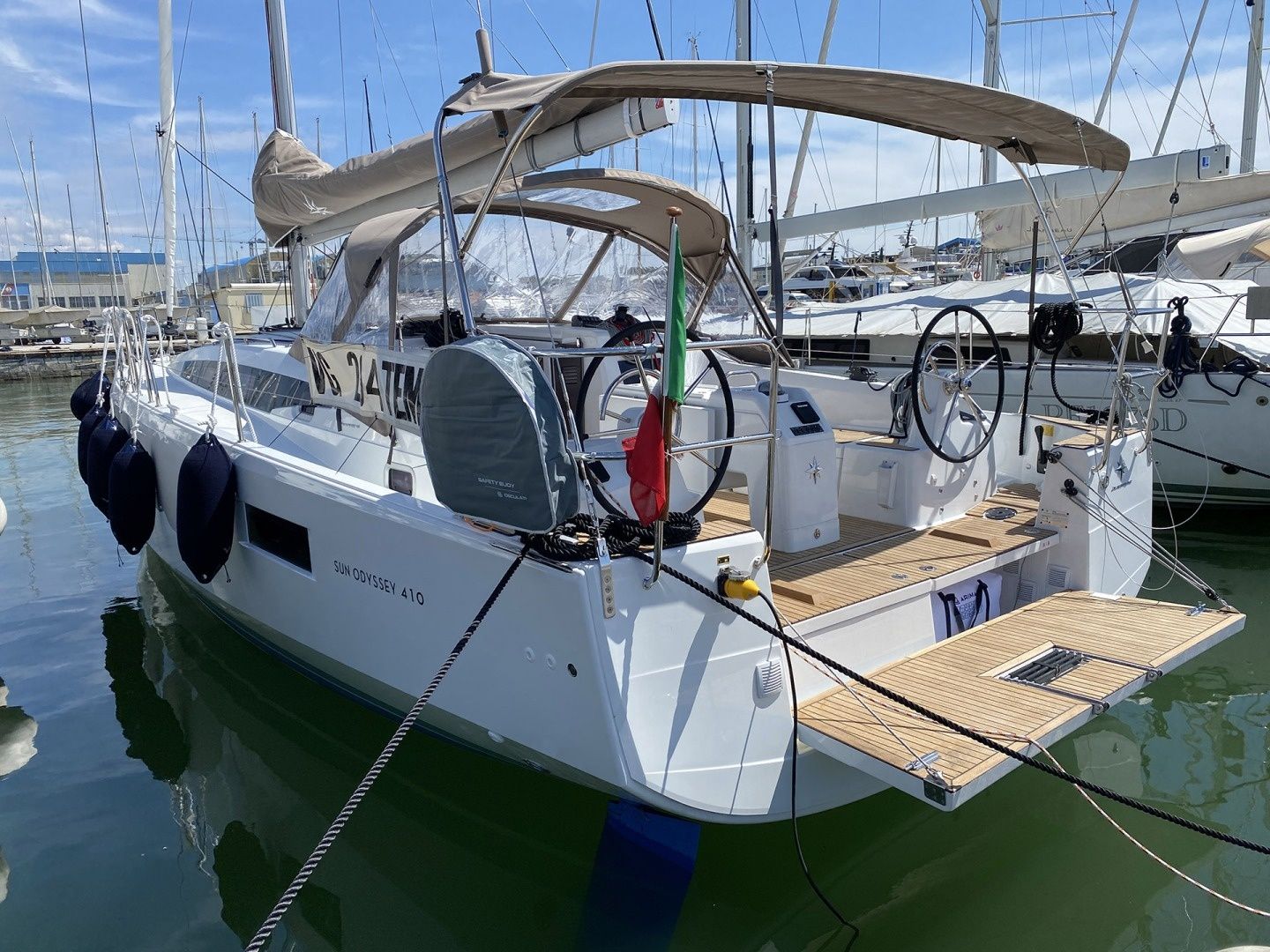Jeanneau Sun Odyssey 410 | Bella