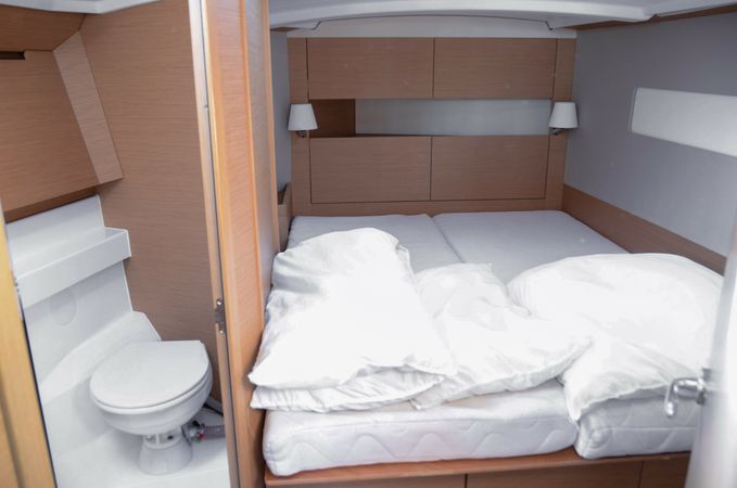 Jeanneau Sun Odyssey 410 | Bella