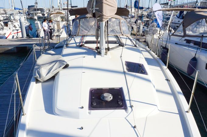 Jeanneau Sun Odyssey 410 | Bella