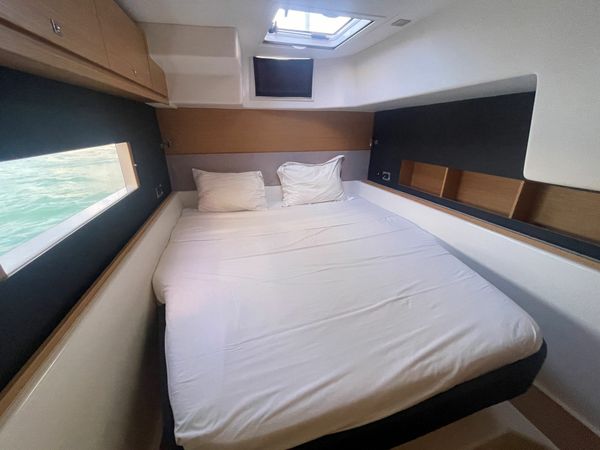 Dufour 48 | Sea Breeze