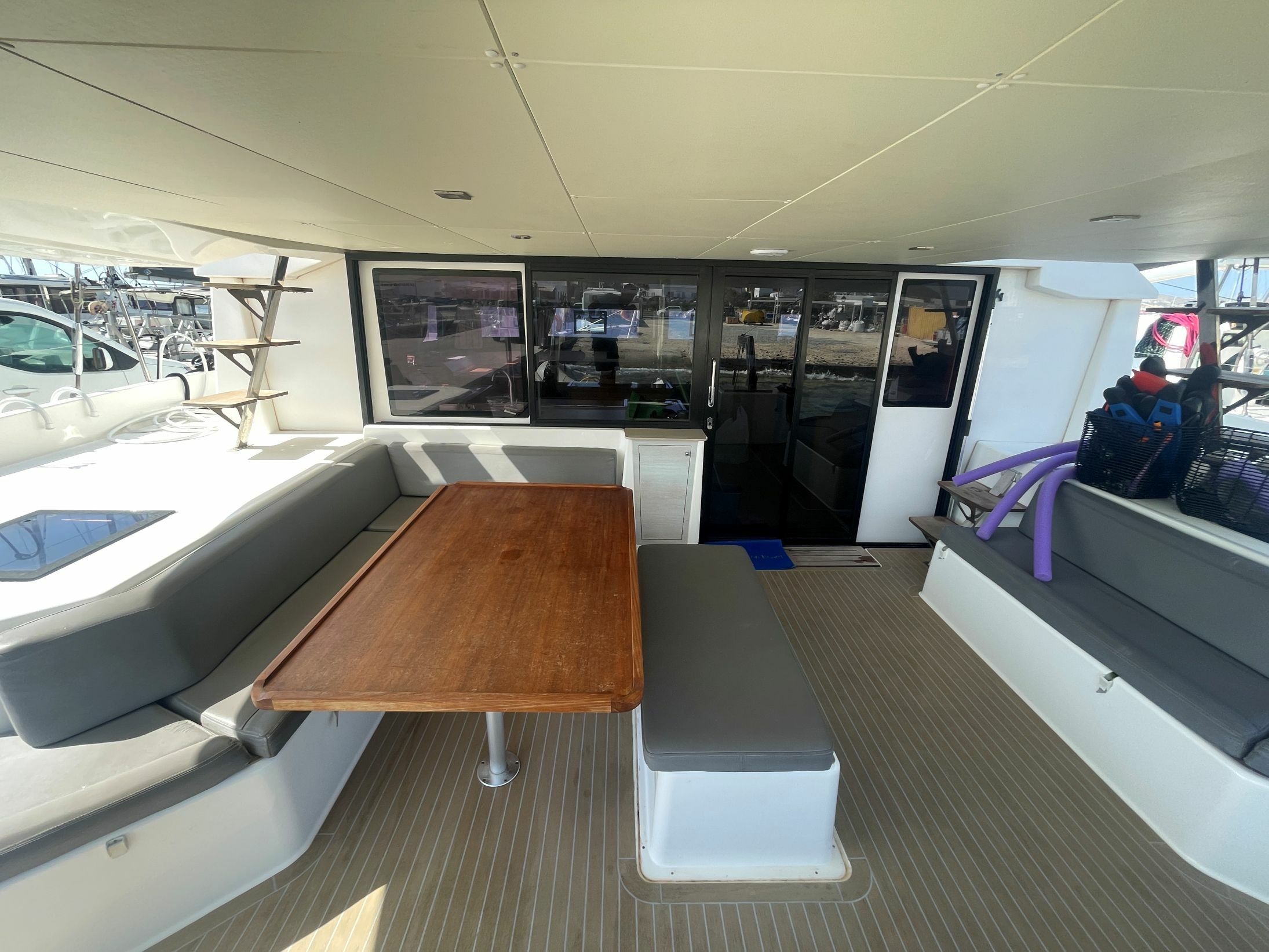 Dufour 48 | Sea Breeze