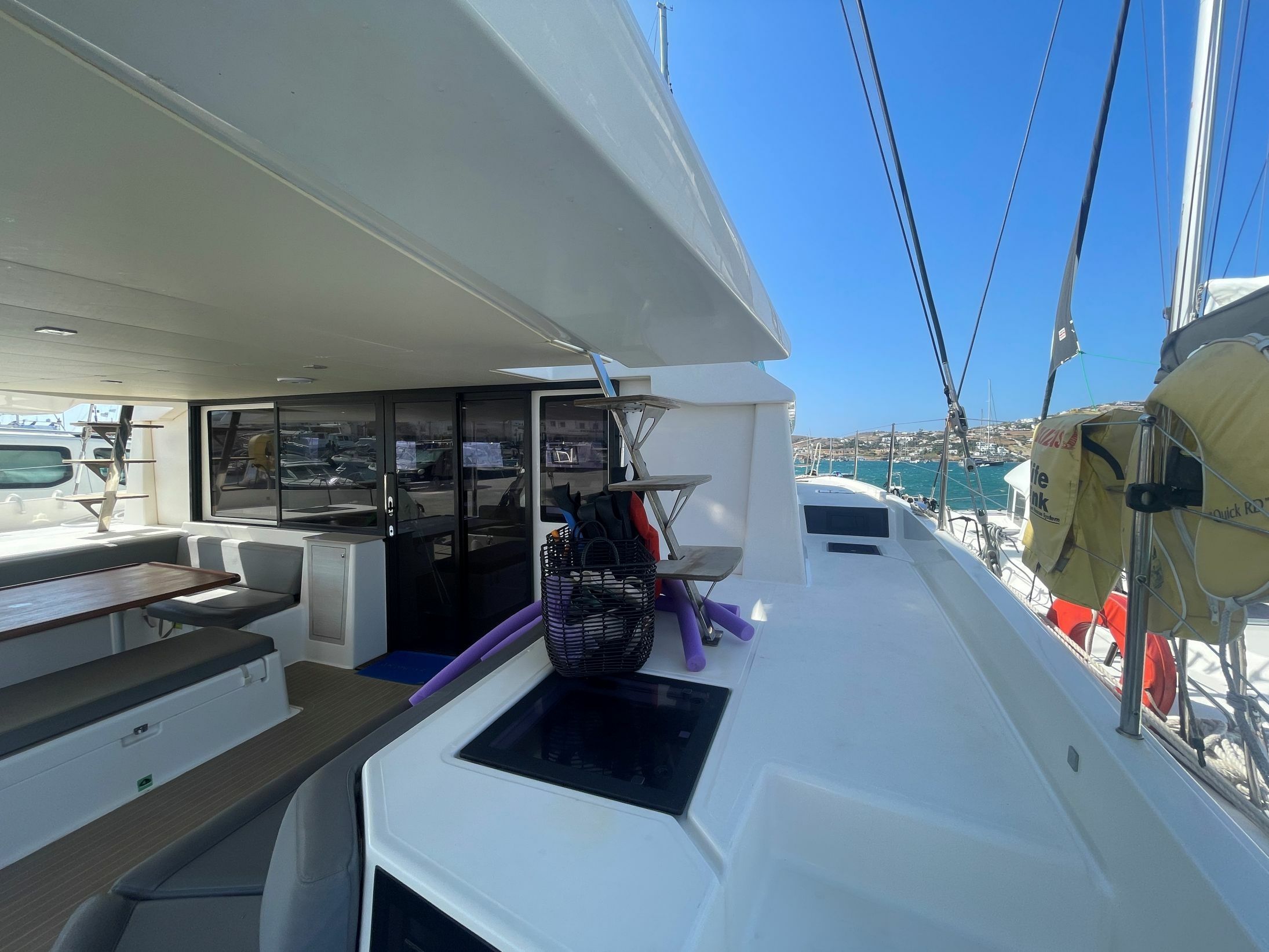 Dufour 48 | Sea Breeze
