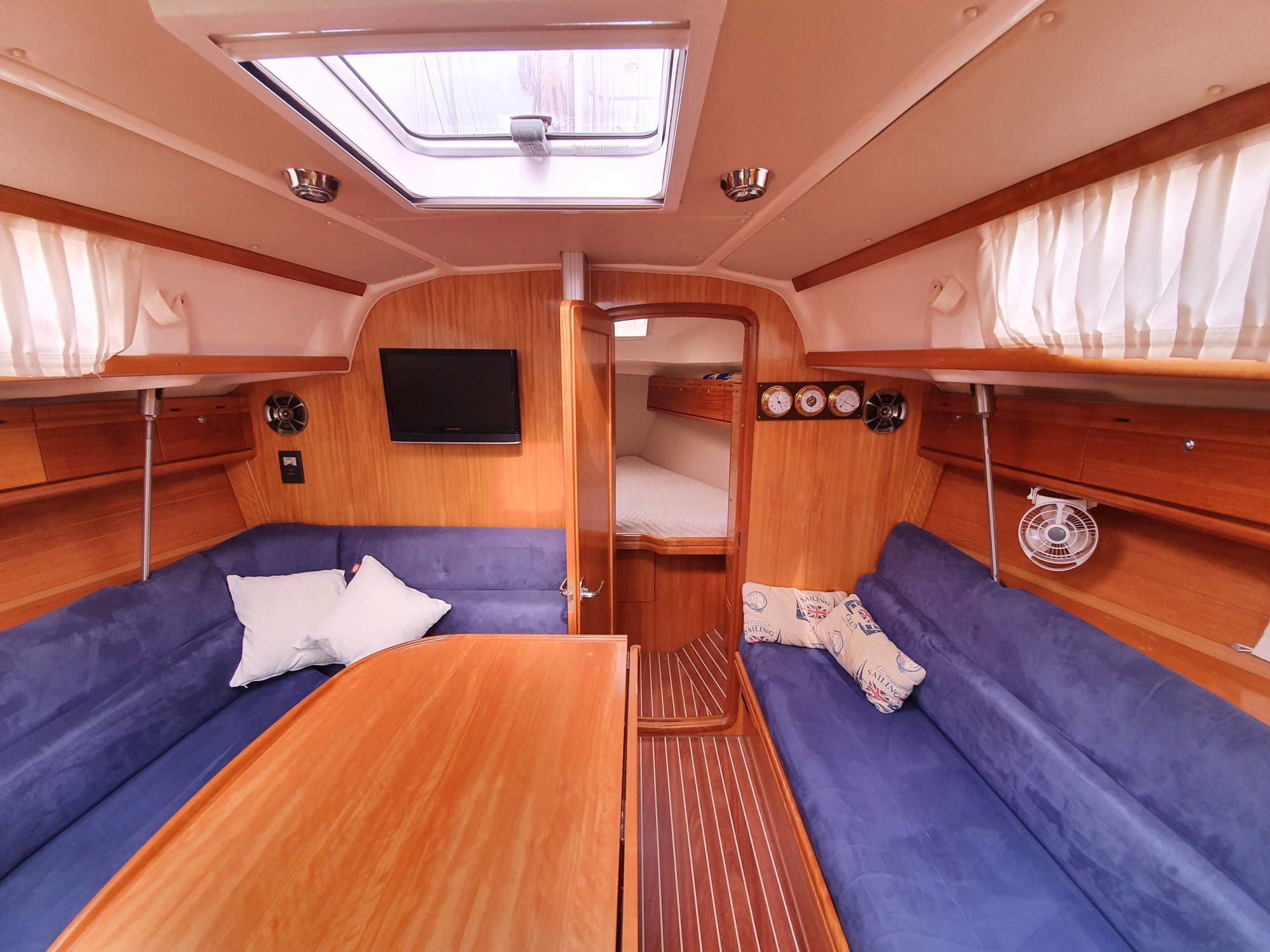 Bavaria Cruiser 34 | Nefertiti