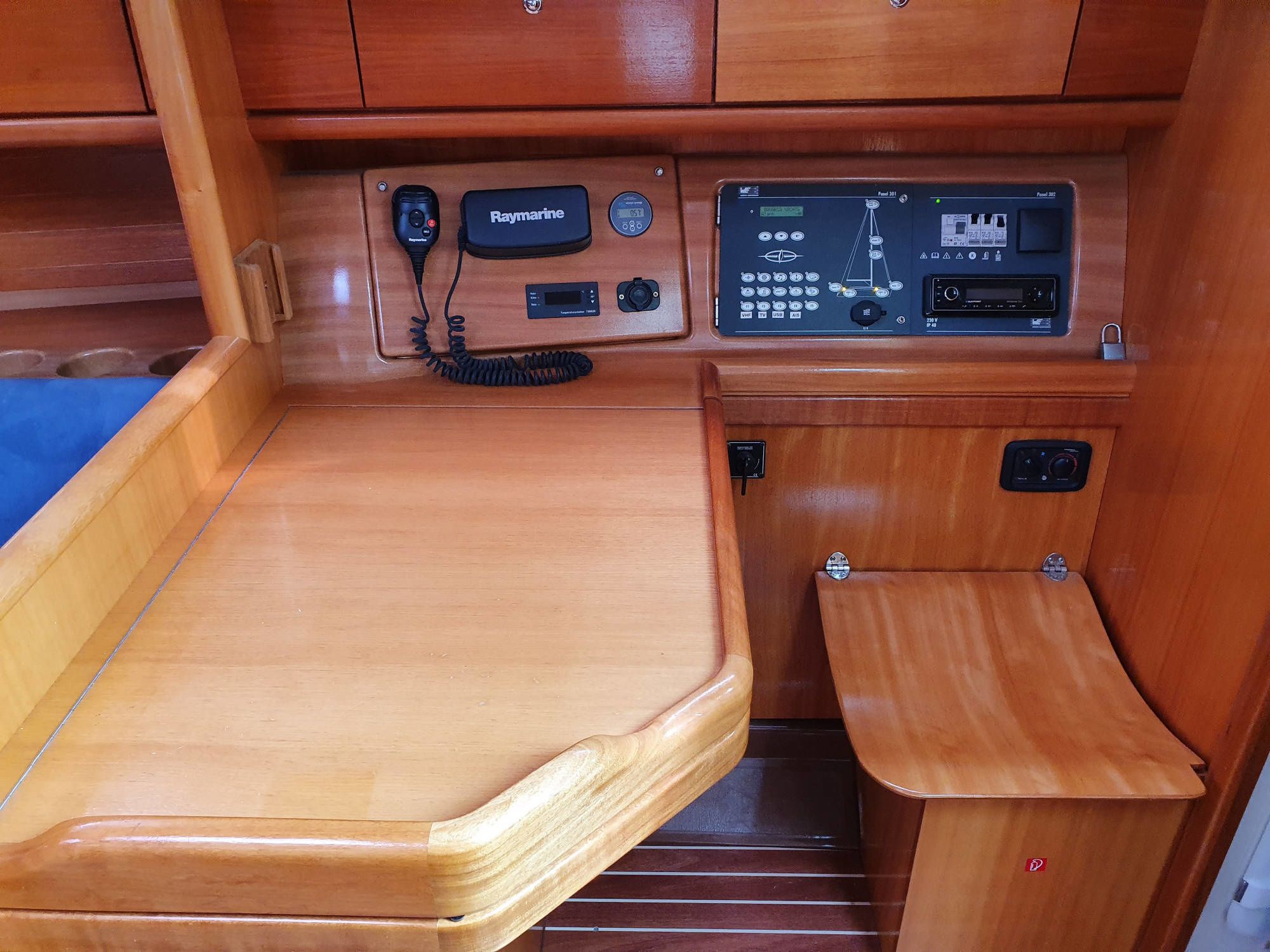 Bavaria Cruiser 34 | Nefertiti