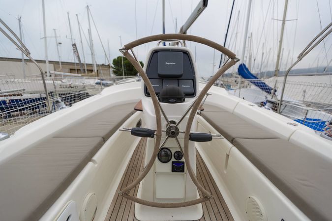 Bavaria Cruiser 34 | Nefertiti