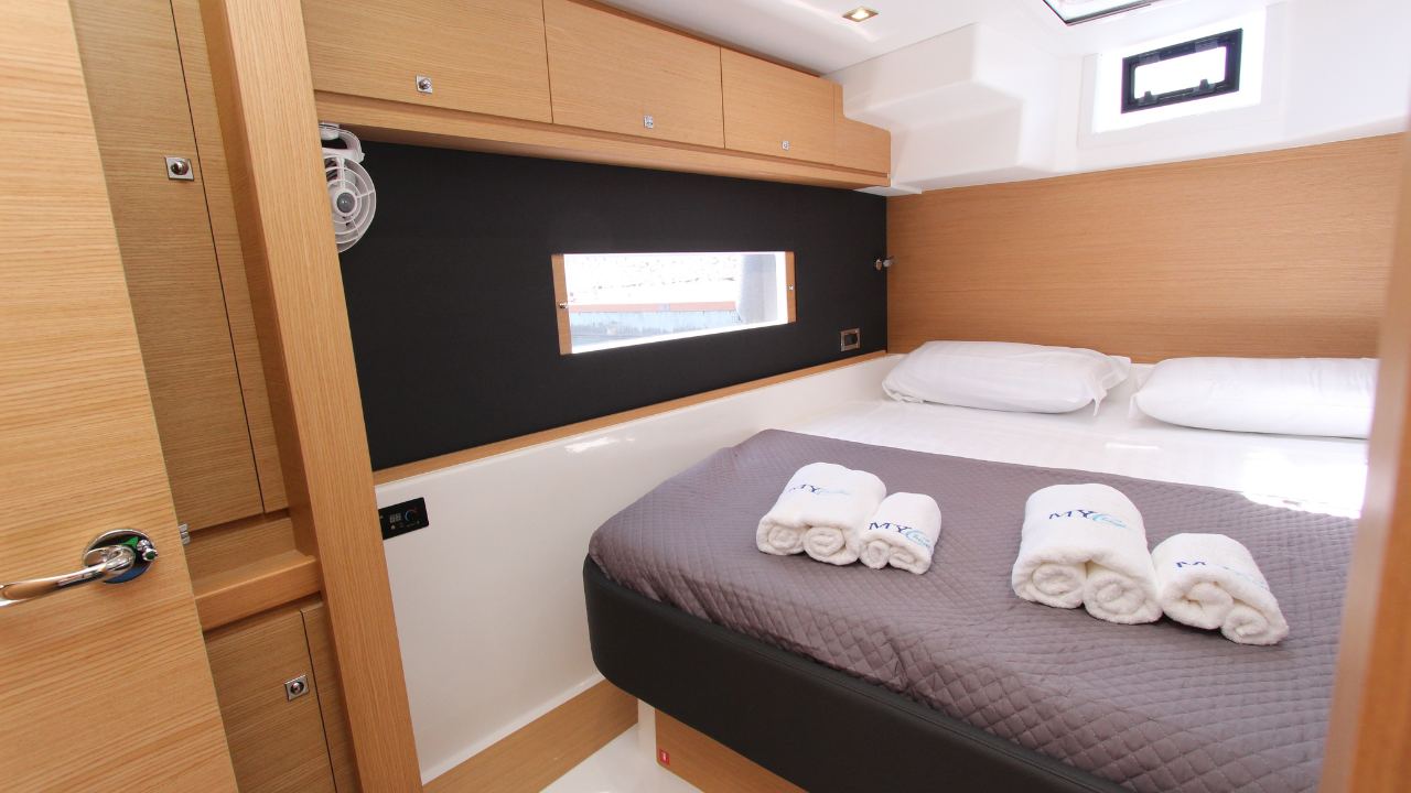 Dufour 48 | Sonia