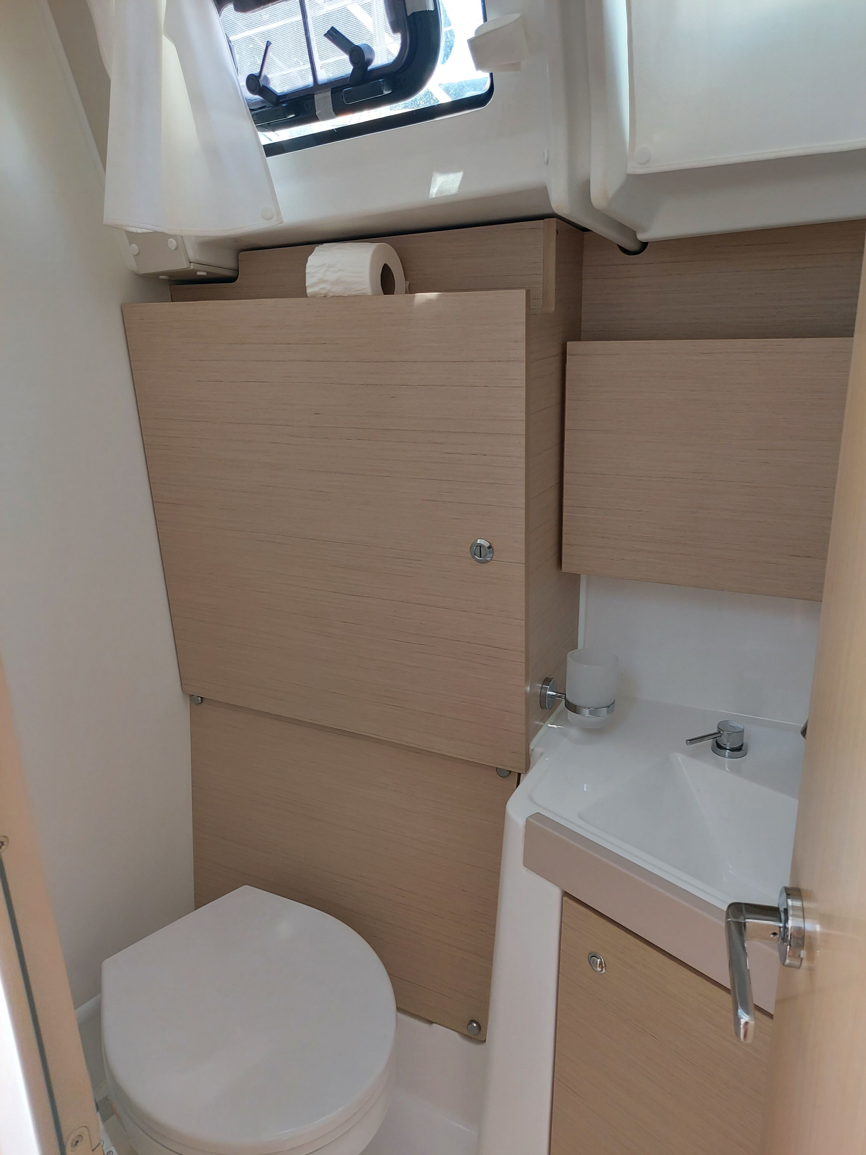 Beneteau Oceanis 38.1 | Blue Harmony