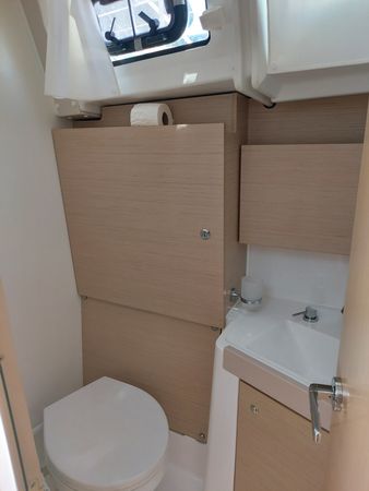 Beneteau Oceanis 38.1 | Blue Harmony