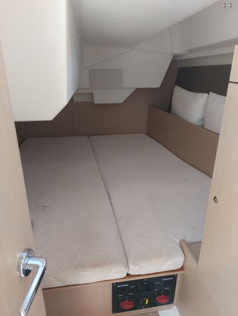 Beneteau Oceanis 38.1 | Blue Harmony