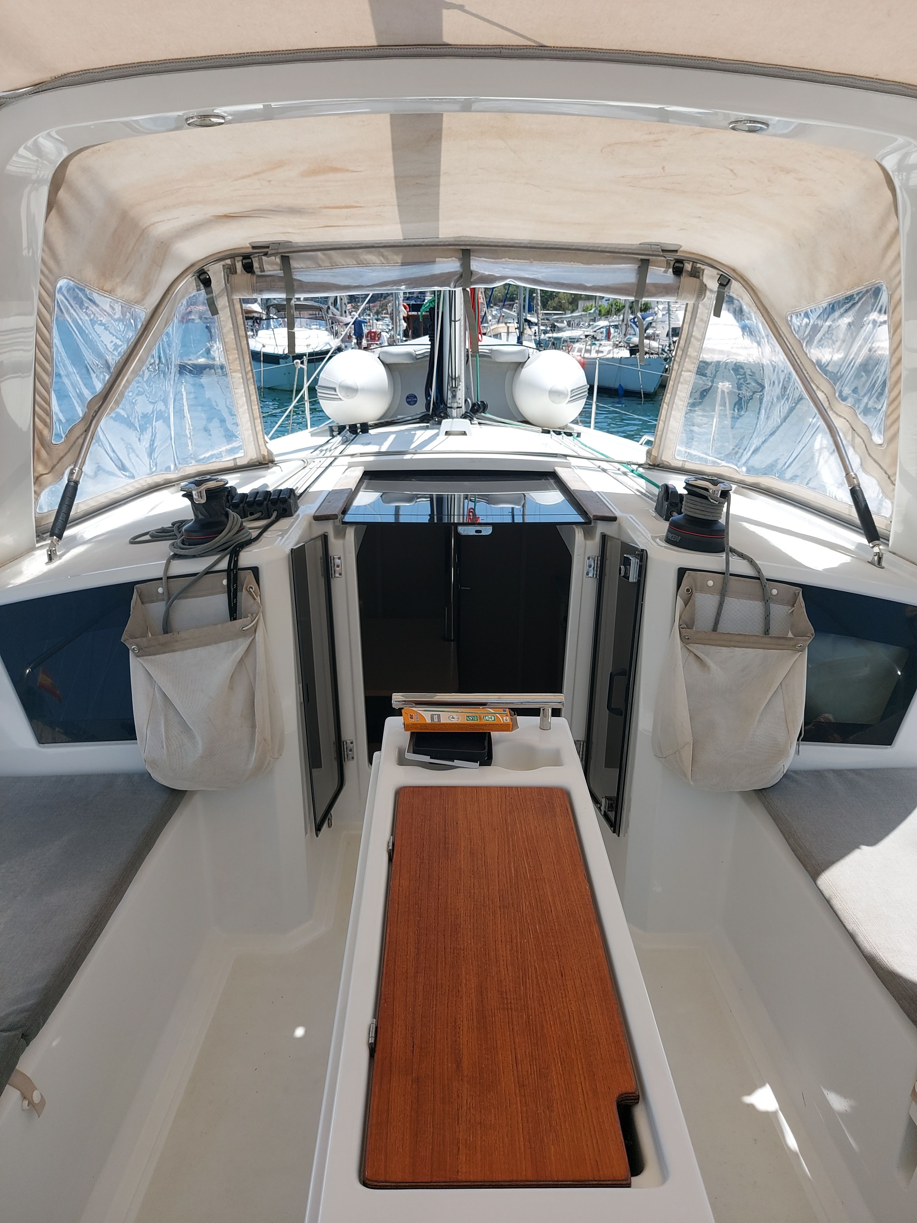 Beneteau Oceanis 38.1 | Blue Harmony