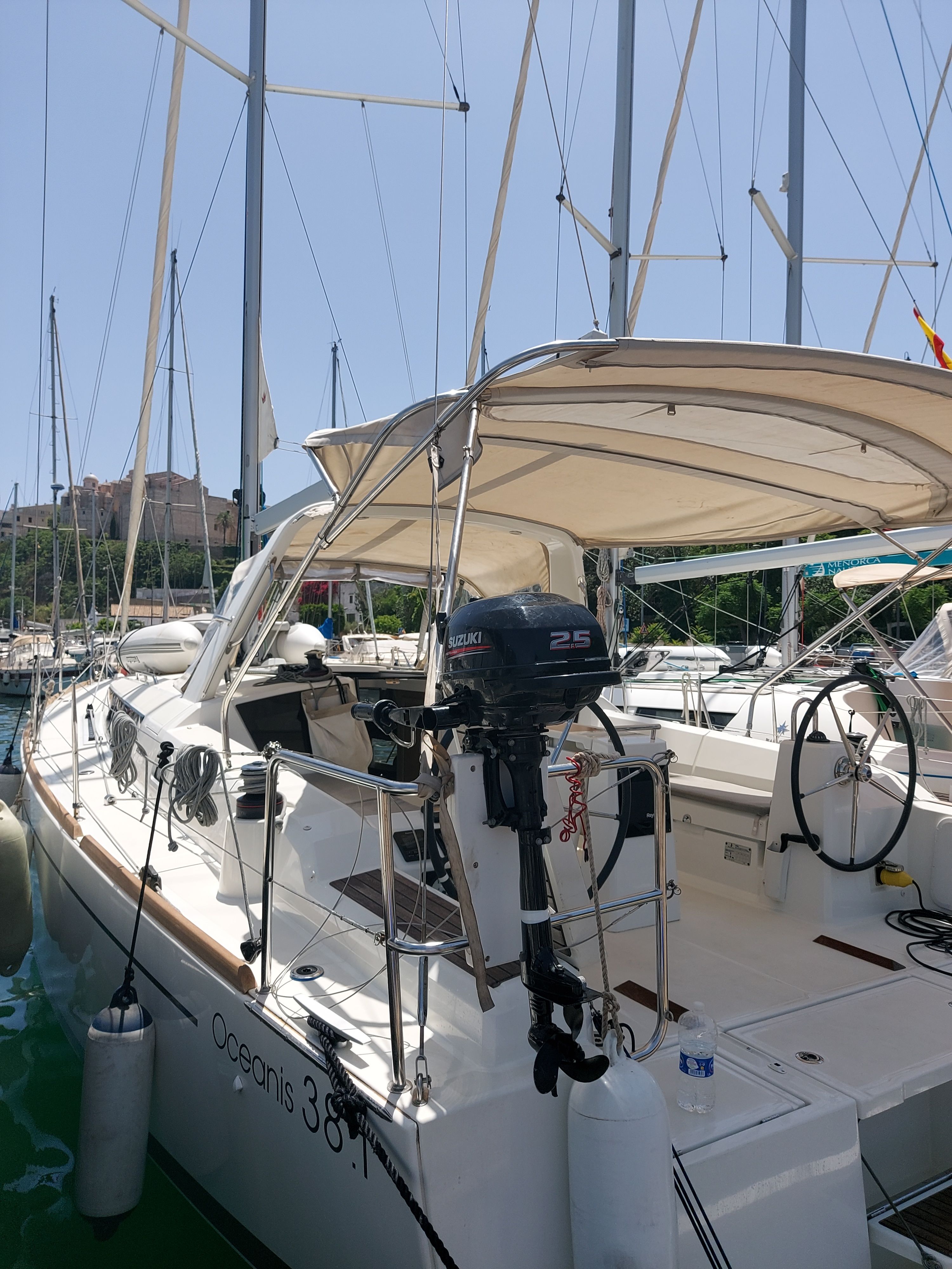 Beneteau Oceanis 38.1 | Blue Harmony
