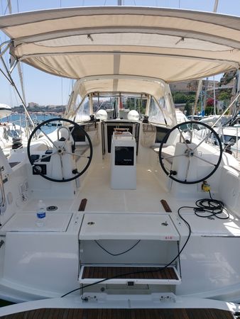 Beneteau Oceanis 38.1 | Blue Harmony