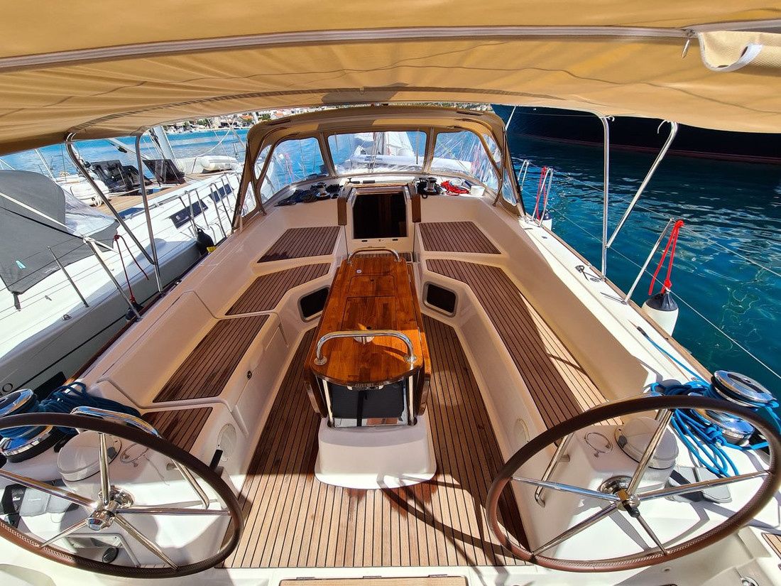 Jeanneau 53 | Makemo