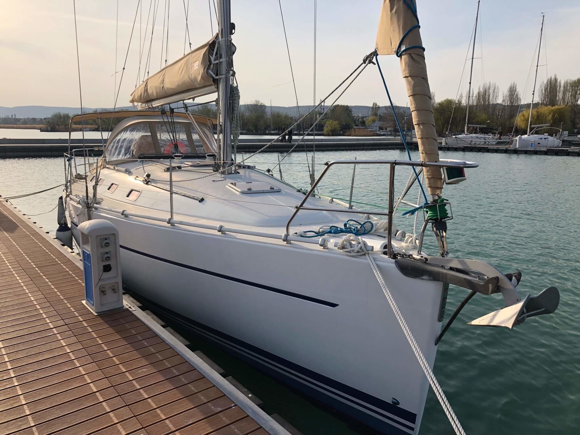 Harmony 38 | Lorina