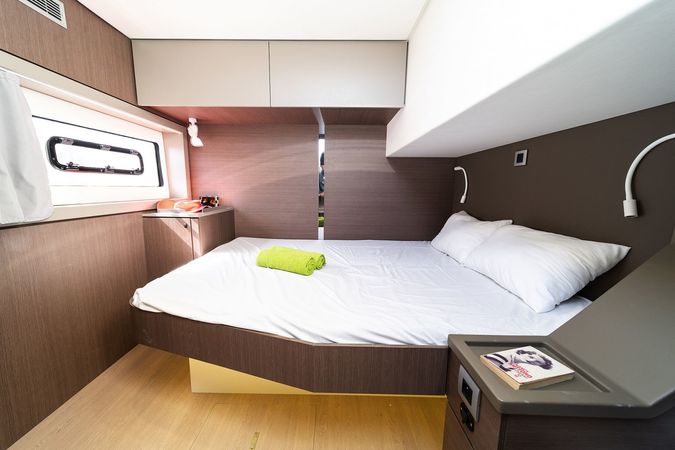 Bali 4.8 | About Time