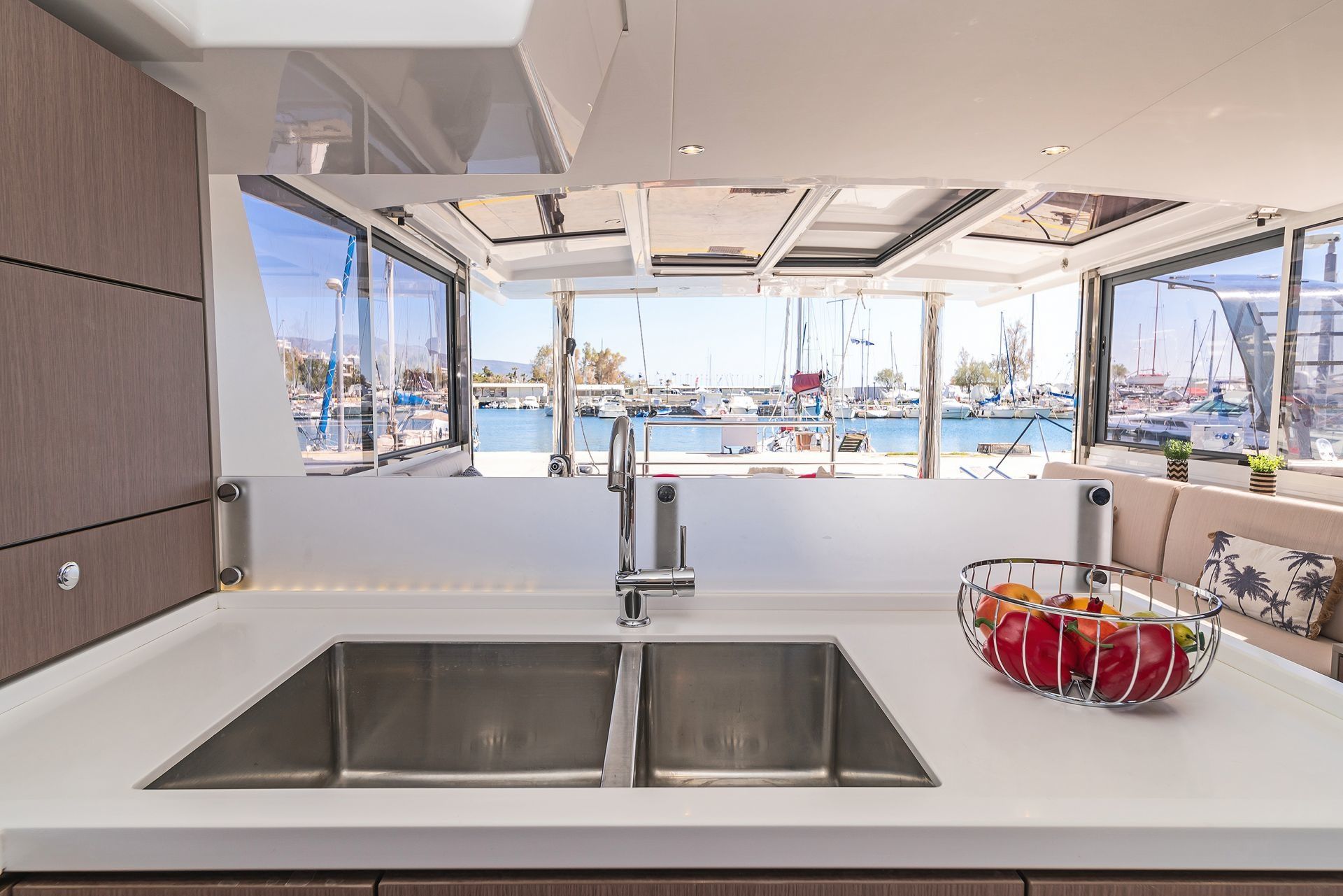 Bali 4.8 | About Time