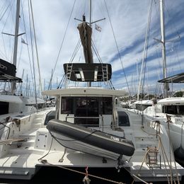 Bali 4.8 | About Time