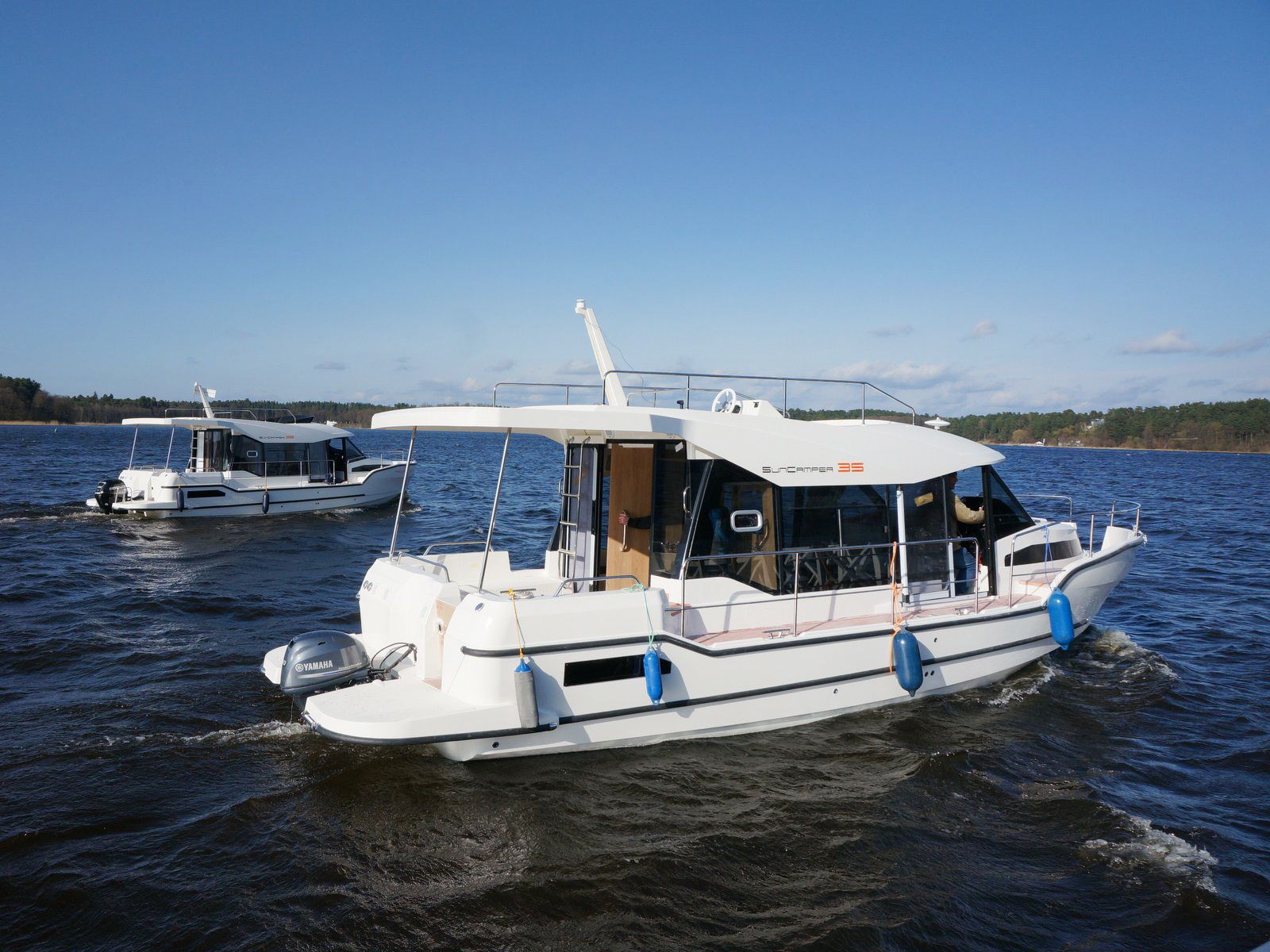 Sun Camper 35 Flybridge | Sapina