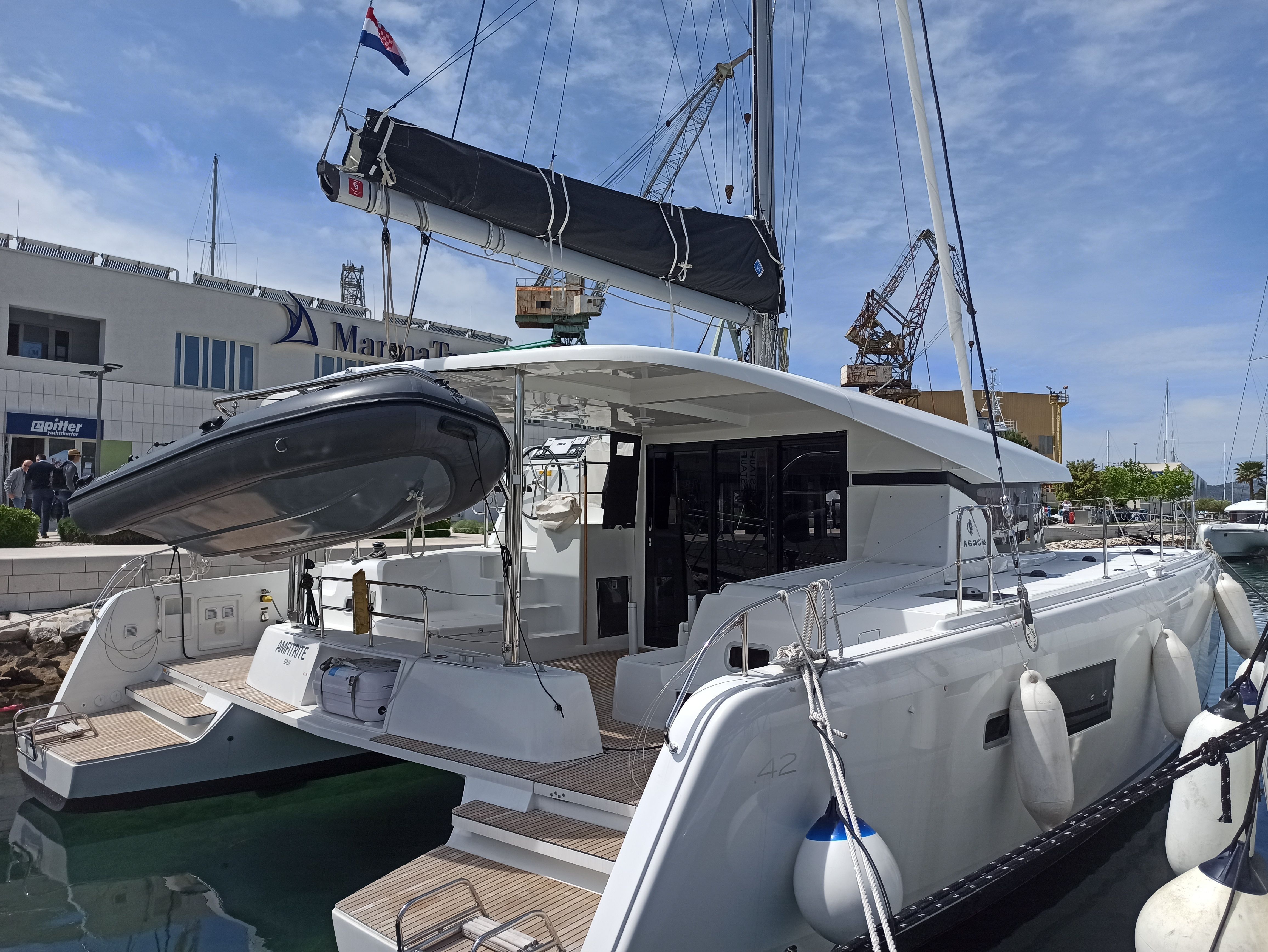 Lagoon 42 | Amfitrite