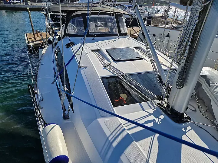 Elan 45.1 Impression | Bad Buoy