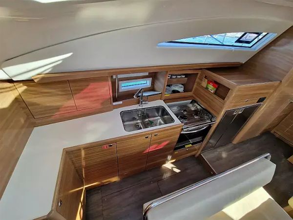 Elan 45.1 Impression | Bad Buoy