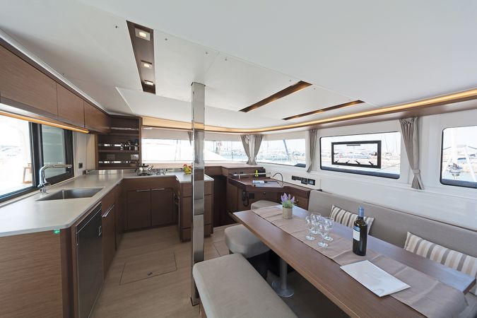 Lagoon 46 | Emmelia