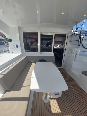 Lagoon 40 | The Dove