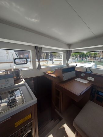 Lagoon 40 | The Dove