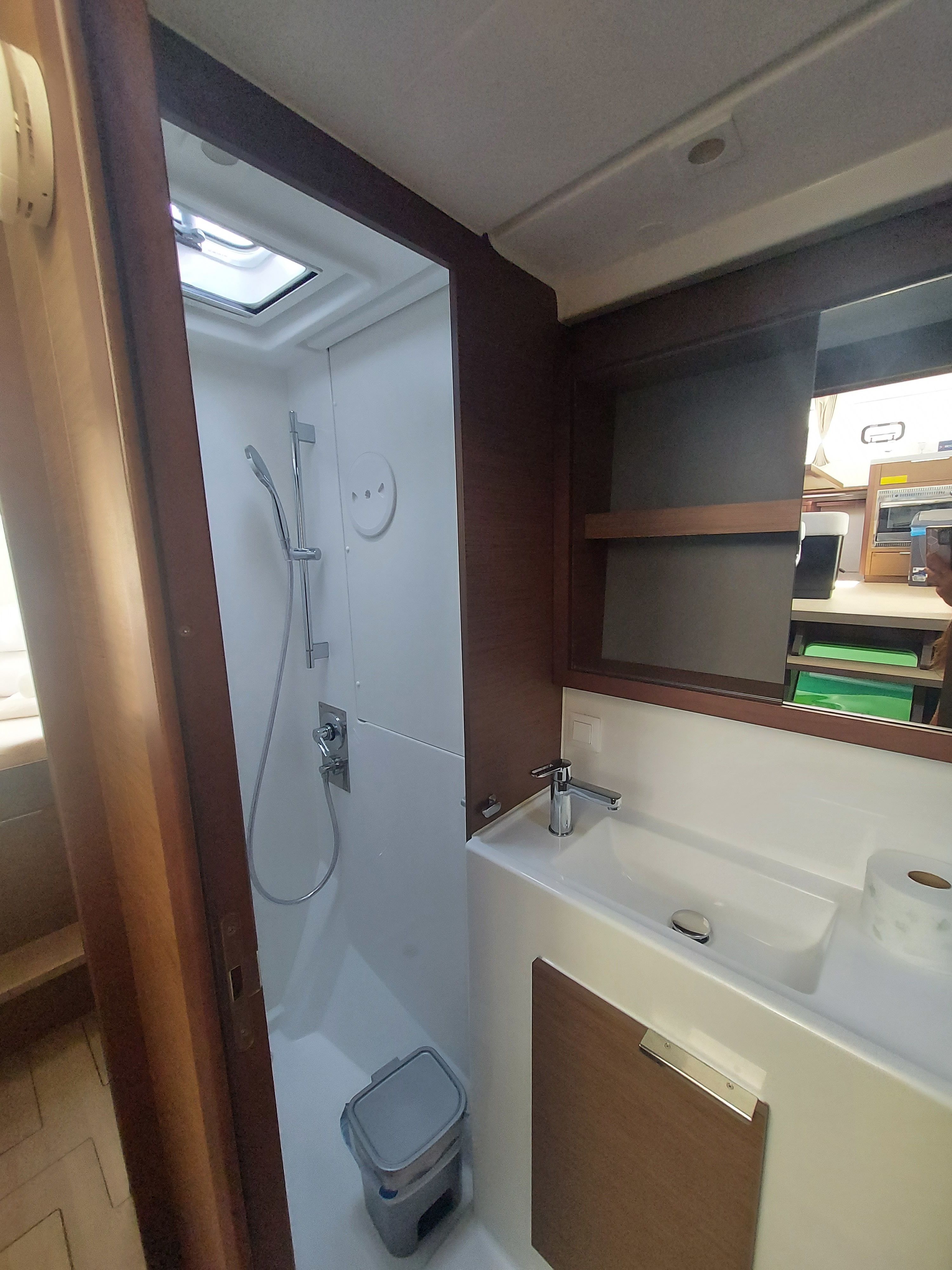 Lagoon 40 | The Dove