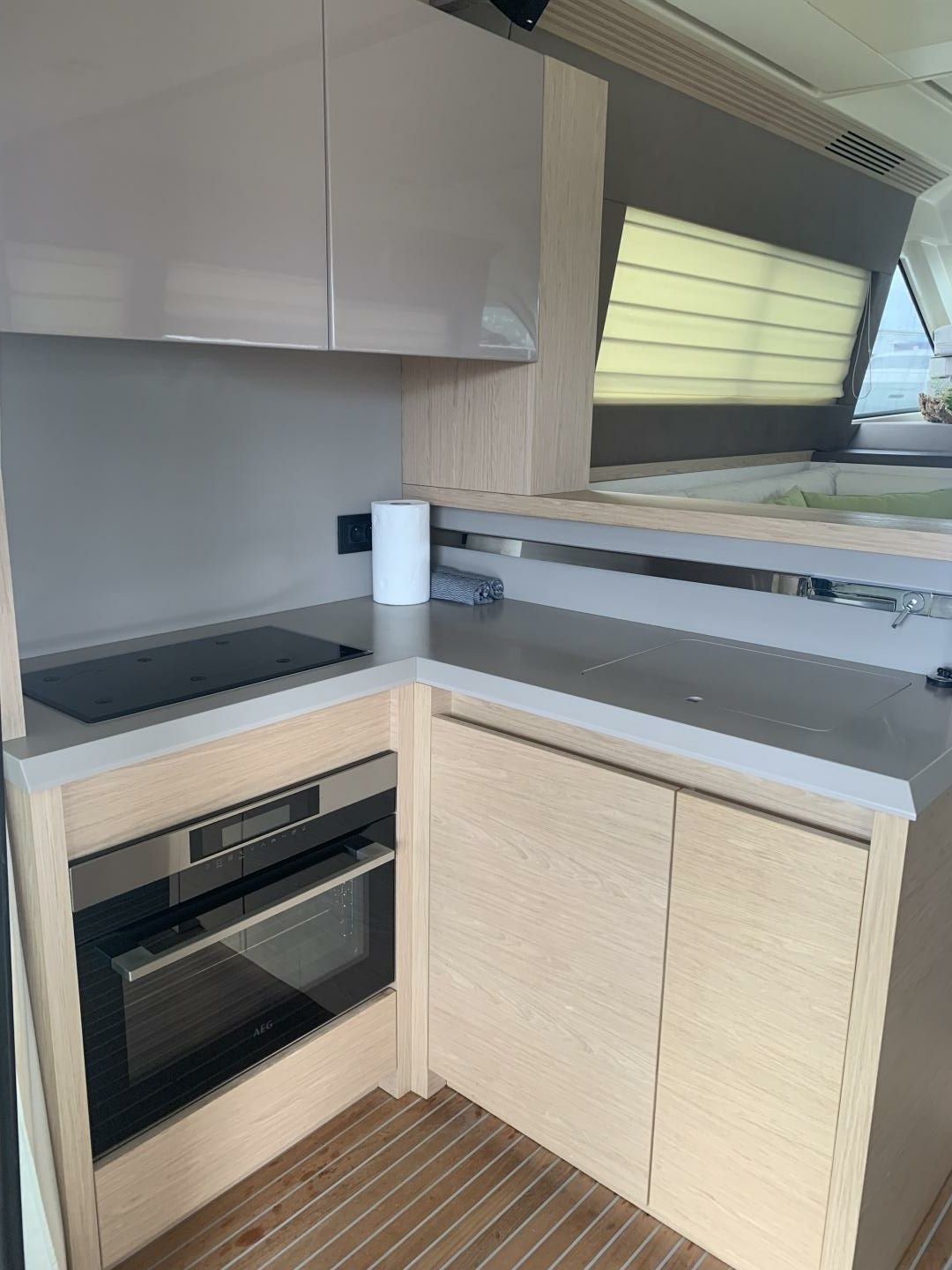 Beneteau Monte Carlo 5 | Sundowner