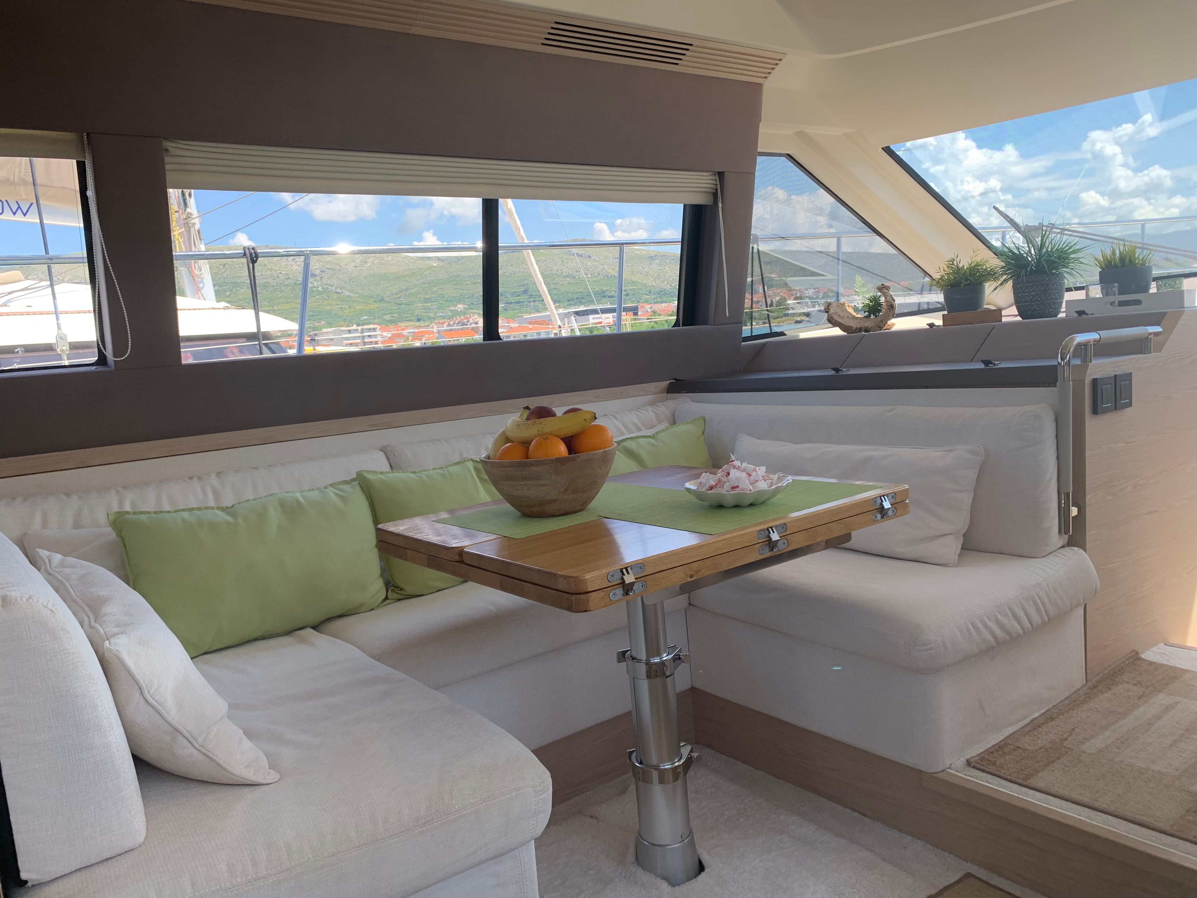 Beneteau Monte Carlo 5 | Sundowner