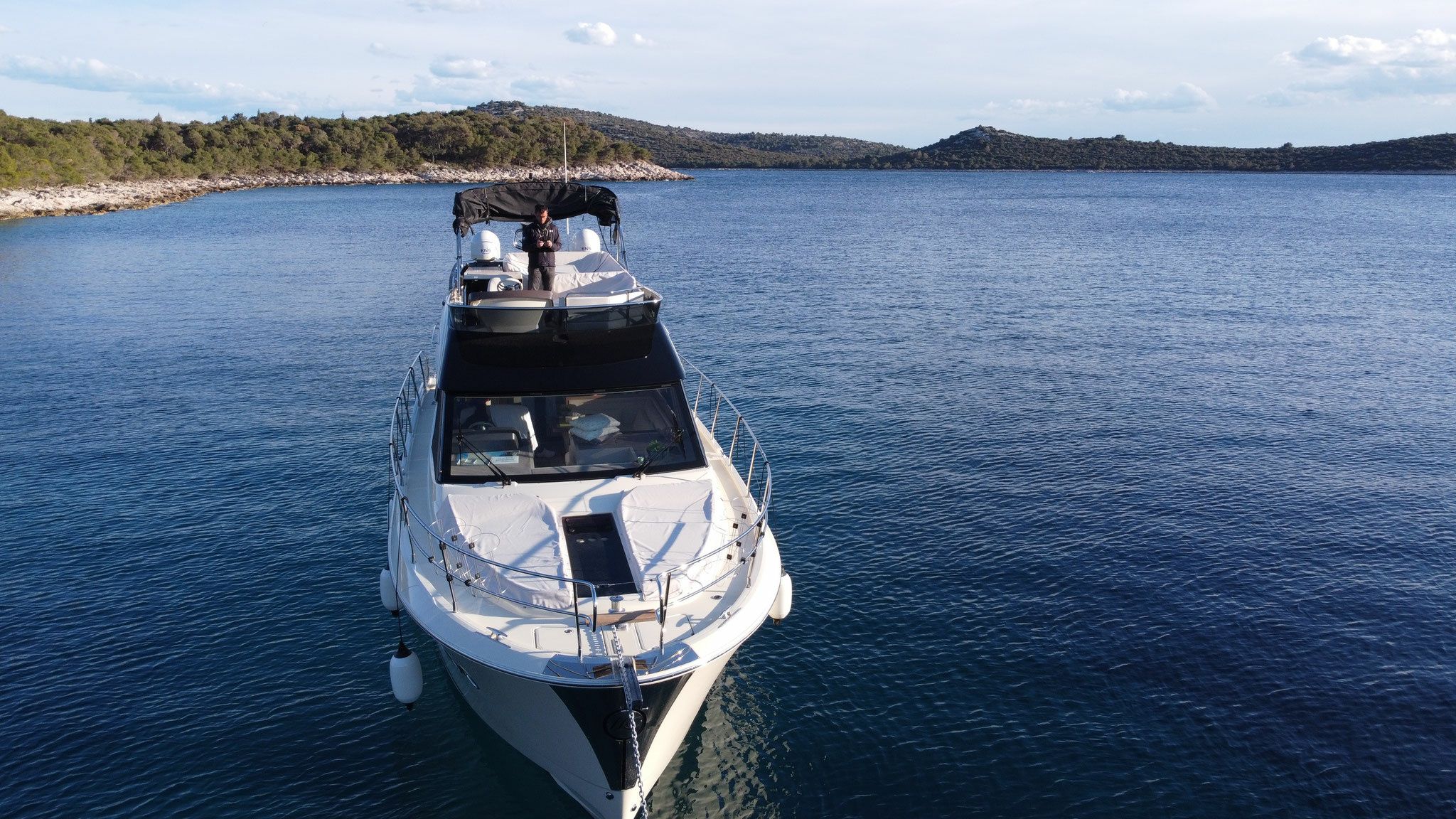 Beneteau Monte Carlo 5 | Sundowner