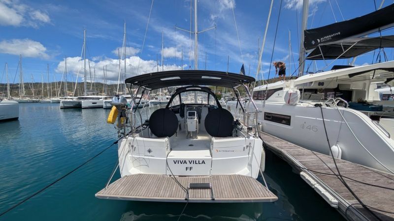 Jeanneau Sun Odyssey 389 | Viva Villa