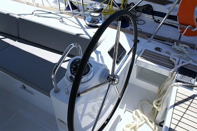 Beneteau Oceanis 48 | Navira