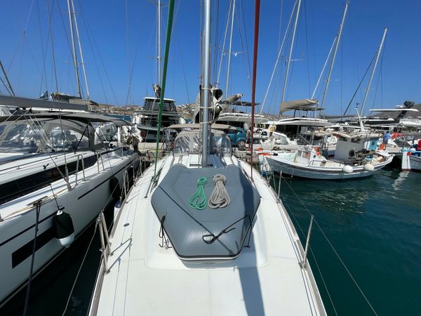 Beneteau Oceanis 37 | Wind of Change