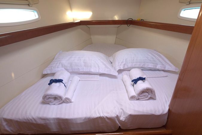 Beneteau Oceanis 43 | Aias