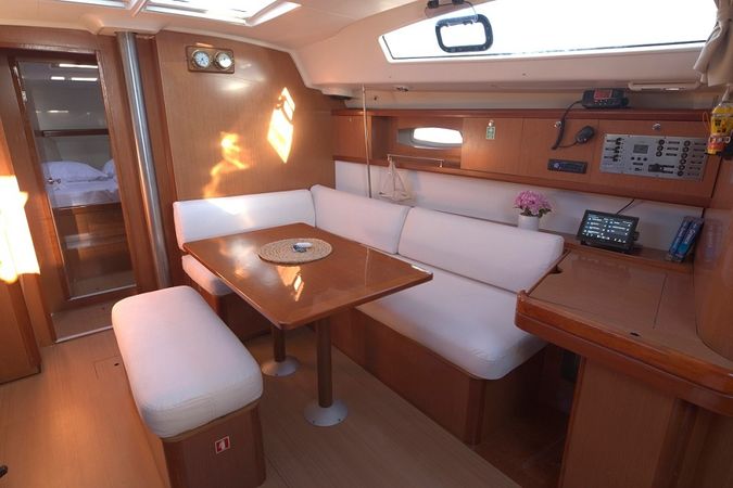 Beneteau Oceanis 43 | Aias