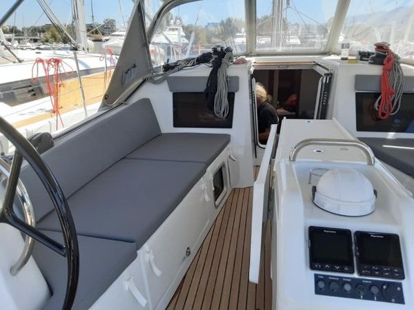 Jeanneau Sun Odyssey 410 | Circe
