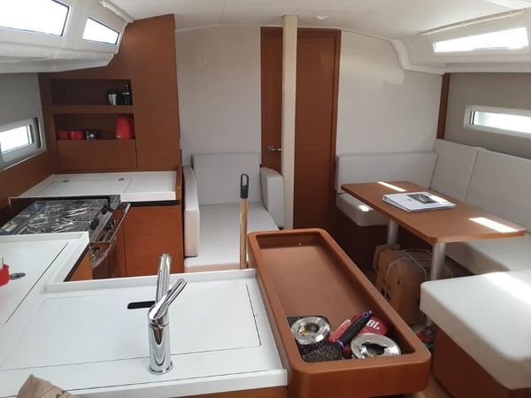 Jeanneau Sun Odyssey 410 | Circe