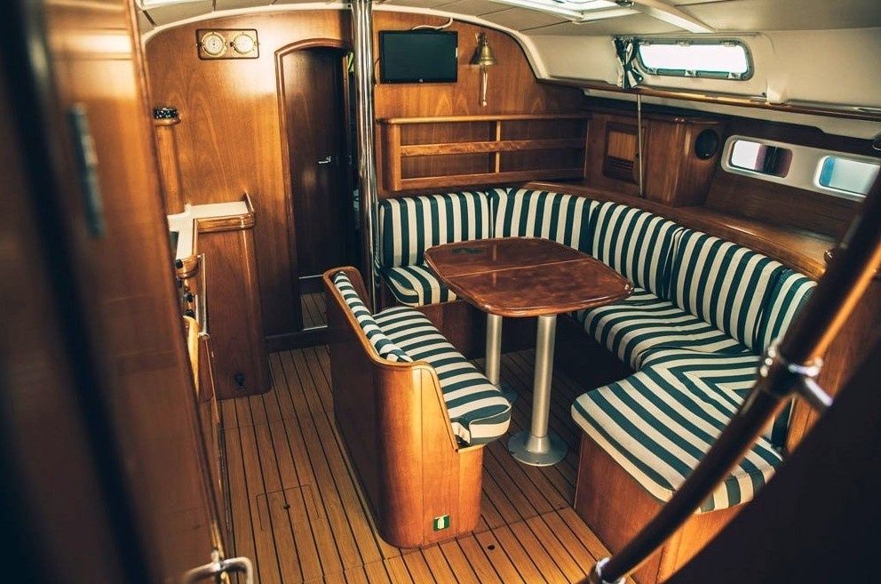 Beneteau Oceanis Clipper 411 | Erika