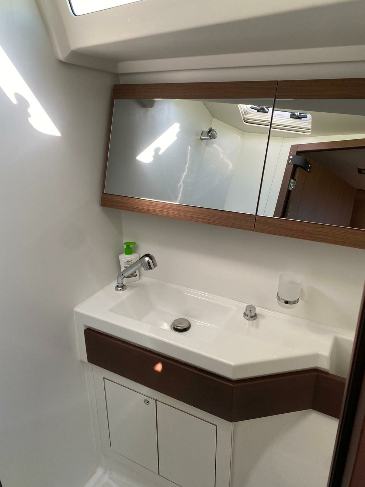 Beneteau Oceanis 46.1 | Fior di Mare