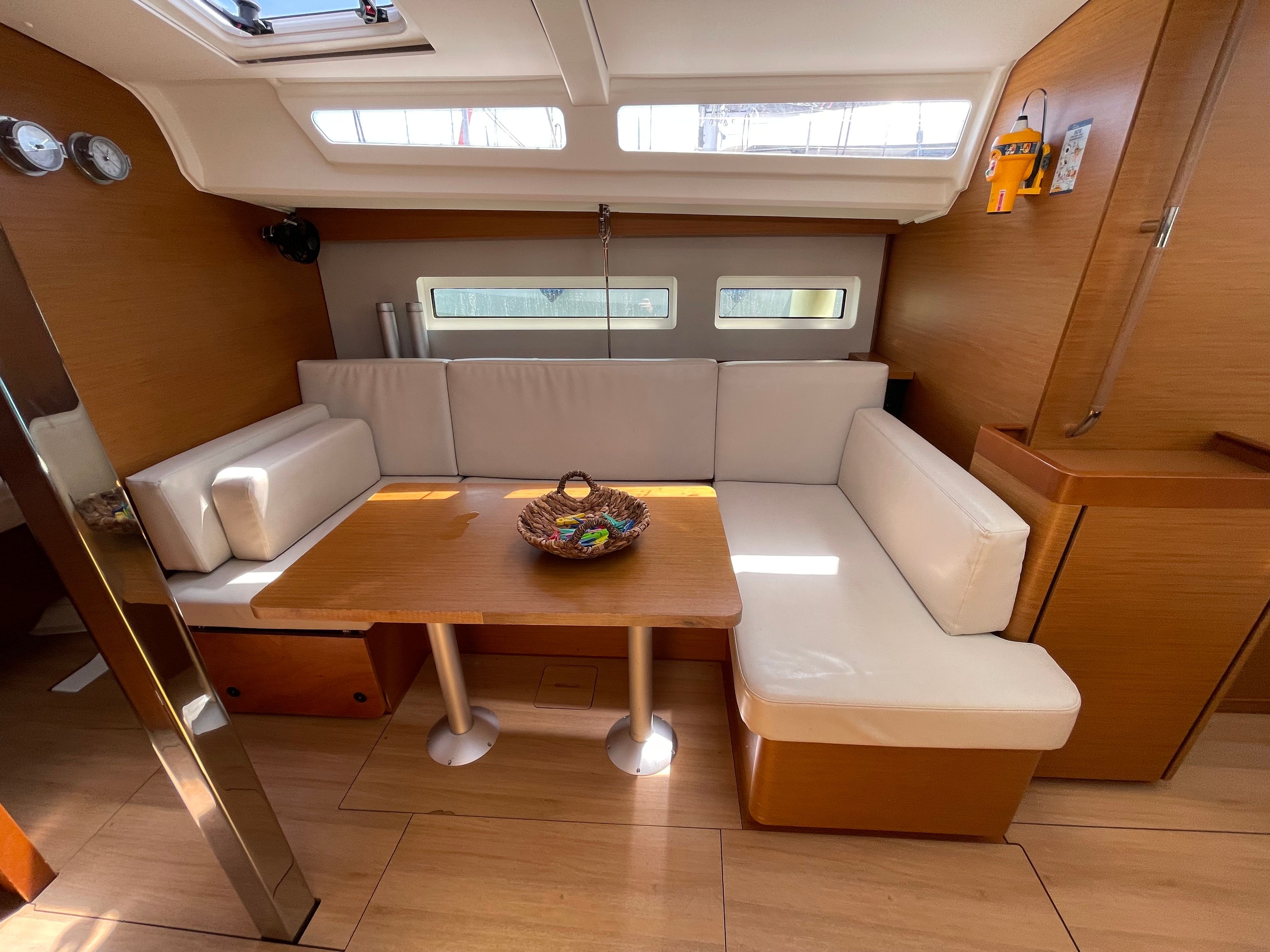 Jeanneau Sun Odyssey 440 | Anima
